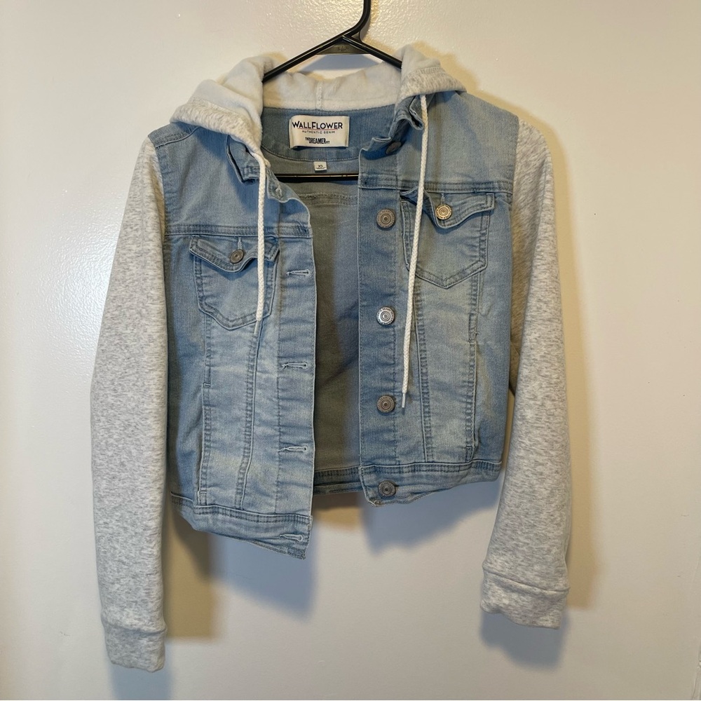 Wallflower denim hoodie jacket women's size‎ XS